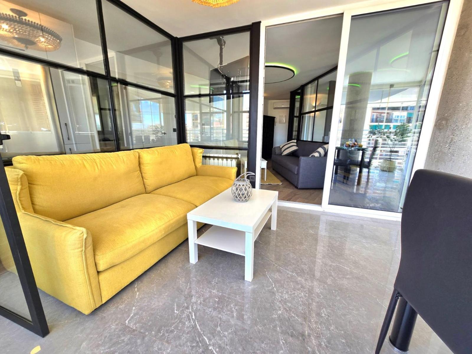 Lejlighed Crystal Elegance City Center With Seasonal Pool